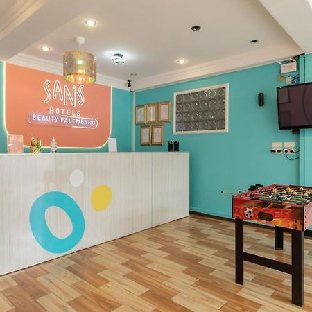 Sans Hotel Beauty Palembang Exterior photo