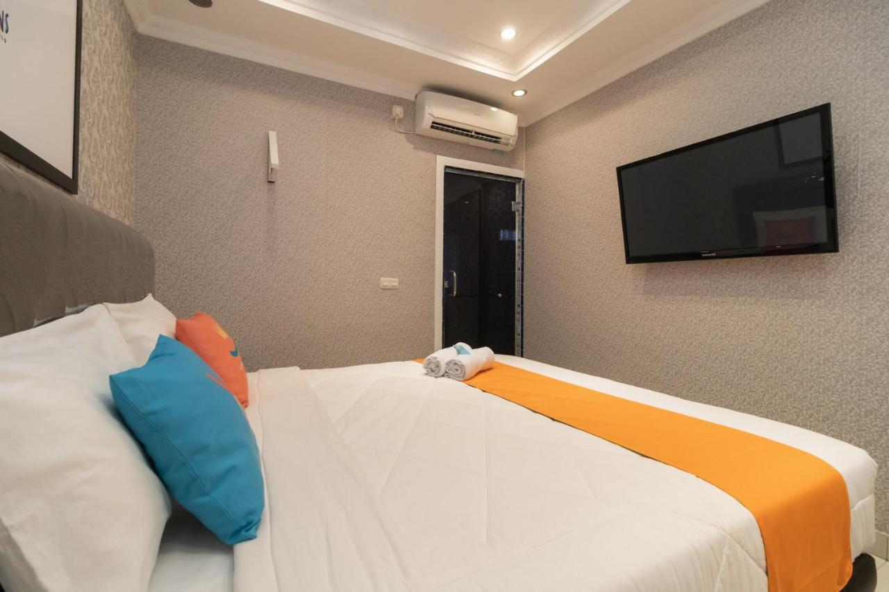 Sans Hotel Beauty Palembang Exterior photo